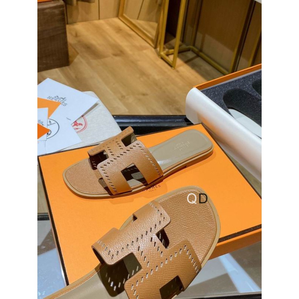 Hermes slides 36-42 Shoes