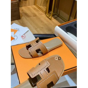 Hermes slides 36-42 Shoes