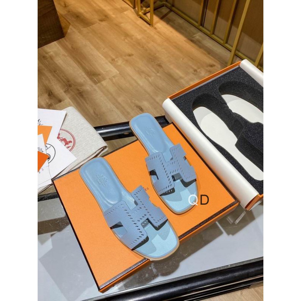 Hermes slides 36-42 Shoes