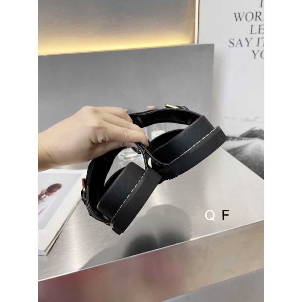 Lv sandals 36-42 Shoes