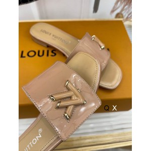Lv slides 36-42 Shoes
