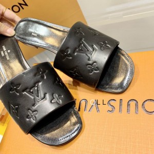 Lv slides 36-42 black Shoes