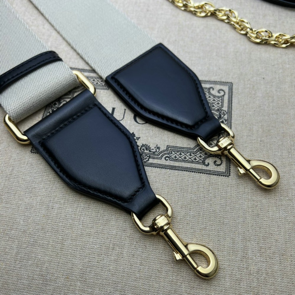 GG Matelassé handbag in black leather 735049 25x15x8cm Bags