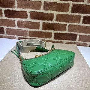 GG Matelassé handbag in green leather 735049 25x15x8cm Bags