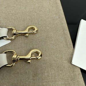 GG Matelassé handbag in white leather 735049 25x15x8cm Bags