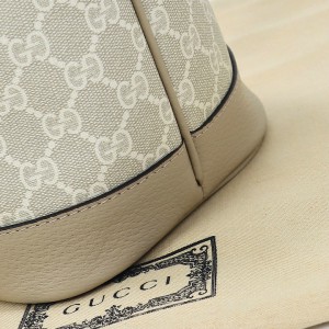 Gucci Ophidia medium tote bag in beige and white Supreme 38.5×28.5×15 cm Bags