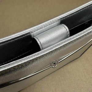 Gucci Horsebit Slim small shoulder bag in silver leather 23x18.5x3cm Bags
