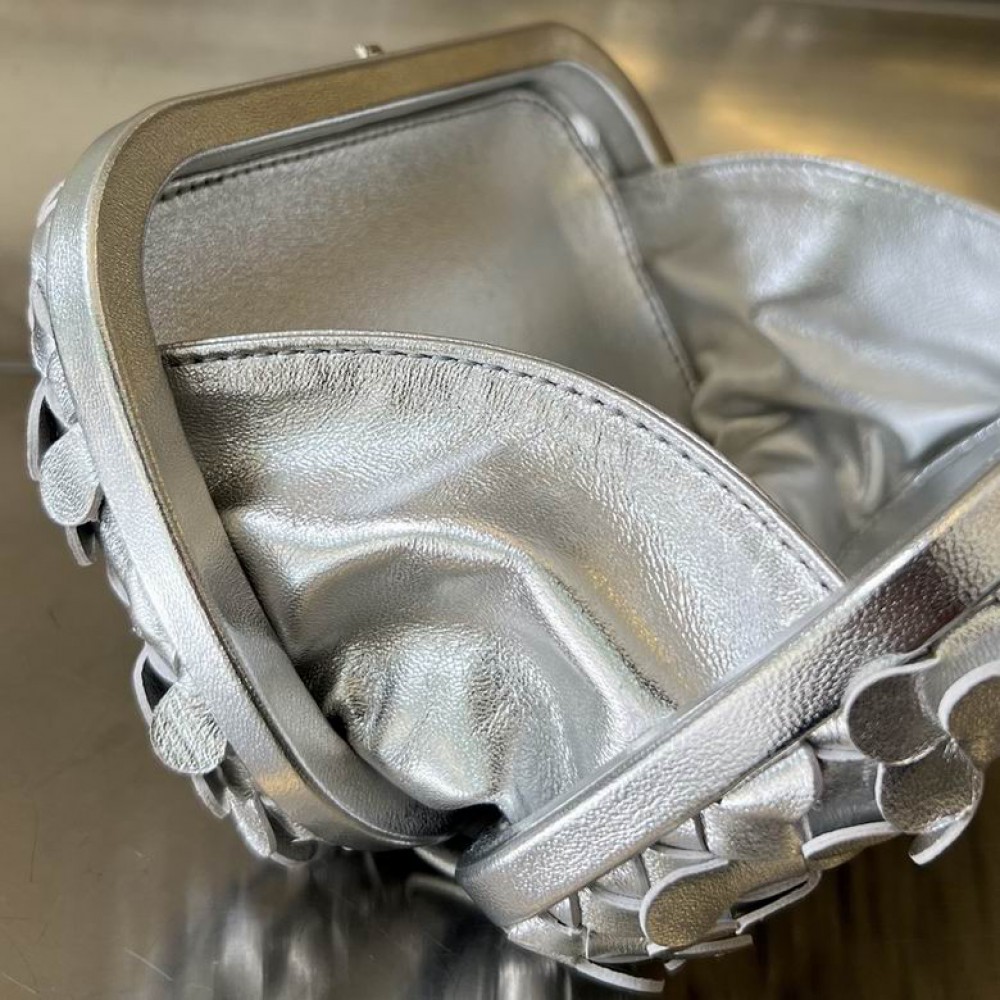 Bottega veneta stretch knot clutch 20x12cm Bags