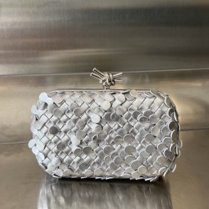 Bottega veneta stretch knot clutch 20x12cm Bags