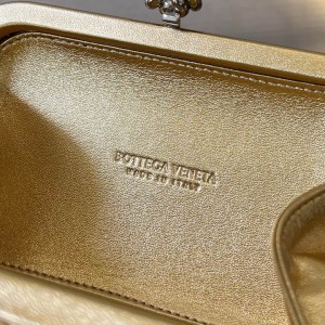 Bottega veneta stretch knot clutch 20x12cm Bags