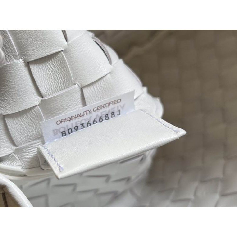 Bottega veneta sardine classic 33x20cm Bags