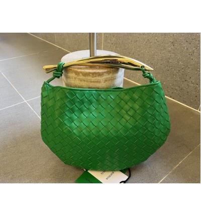 Bottega veneta sardine classic 33x20cm