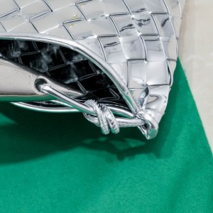 Bottega veneta sardine classic 33x20cm Bags