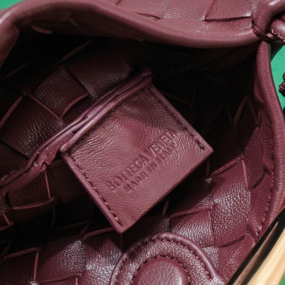 Bottega veneta sardine mini 20x12cm Bags