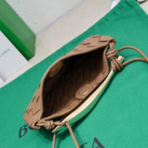 Bottega veneta sardine mini 20x12cm Bags