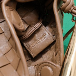 Bottega veneta sardine mini 20x12cm Bags