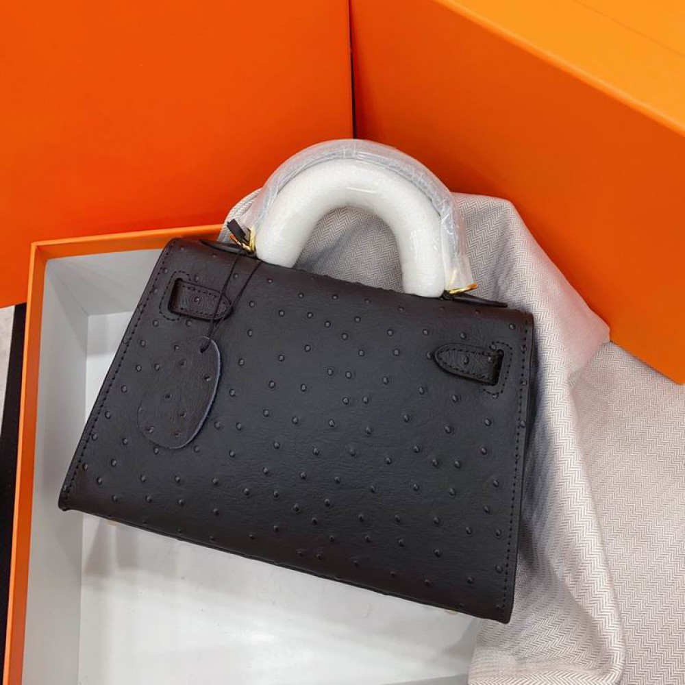 Hermes kelly bag ostrich 22CM Bags