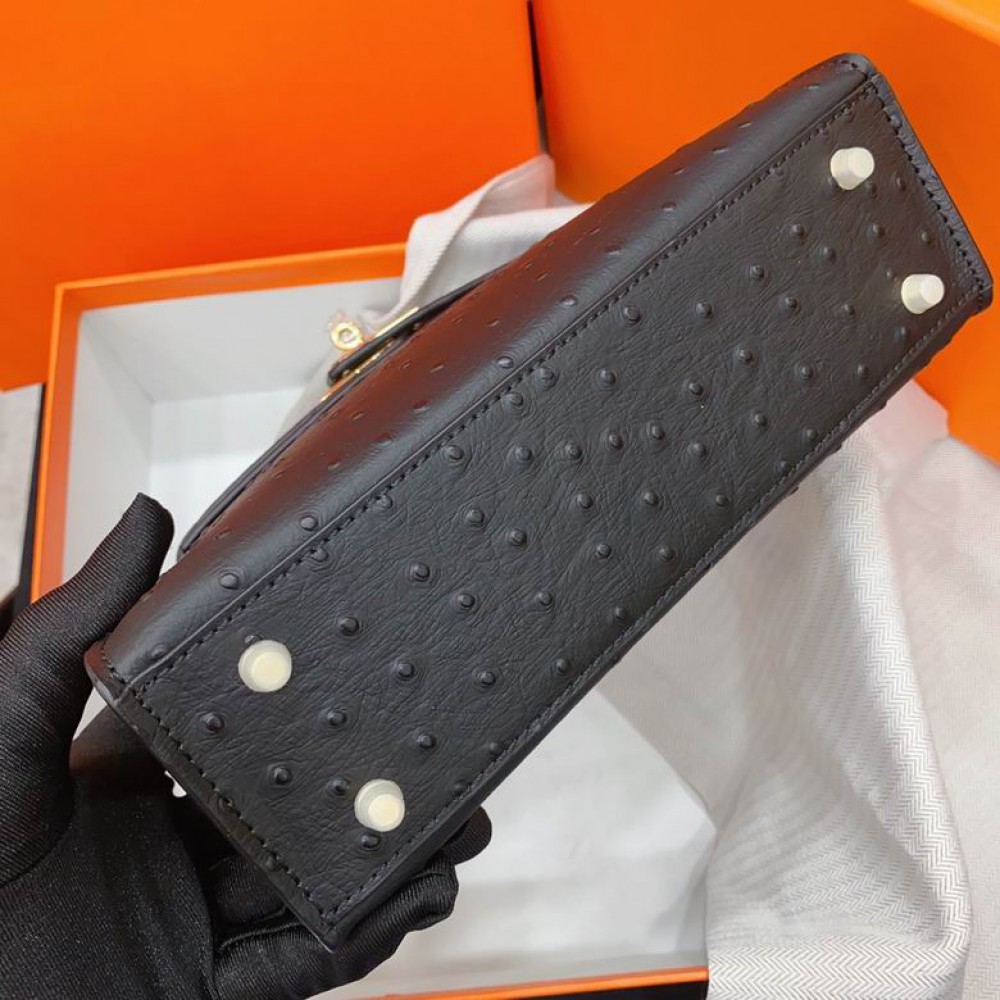 Hermes kelly bag ostrich 22CM Bags