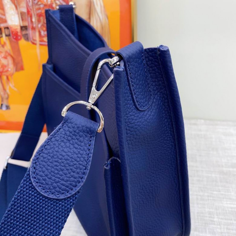 Hermes evelyne 30.5x33cm blue Bags