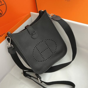 Hermes evelyne 20x16.5cm black Bags