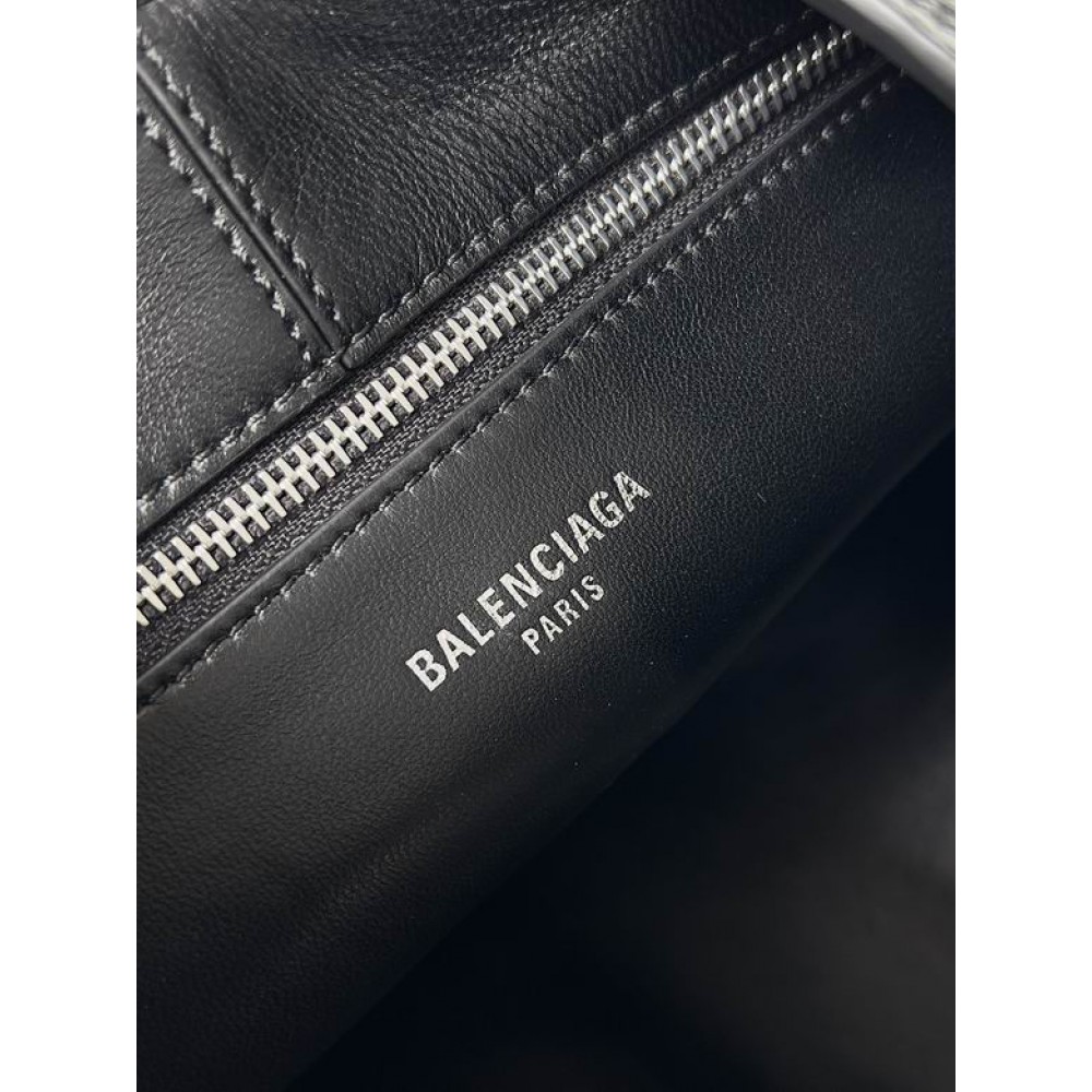 Balenciaga medium locker bag 35x62x10cm Bags