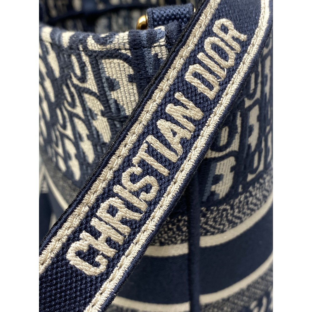 Dior Hat basket bag 2024 new model 26cm Bags