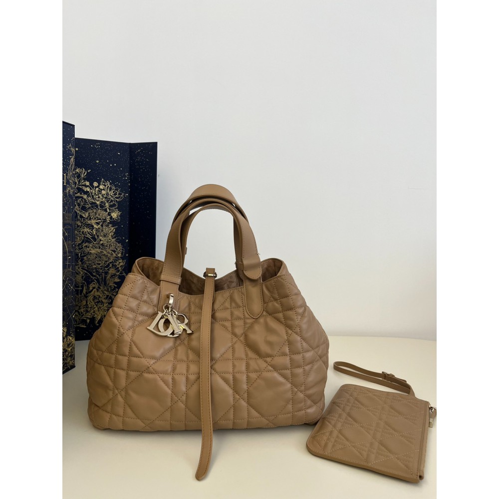 Dior Medium Toujours Bag 28.5 x 21.5 x 19 cm Bags