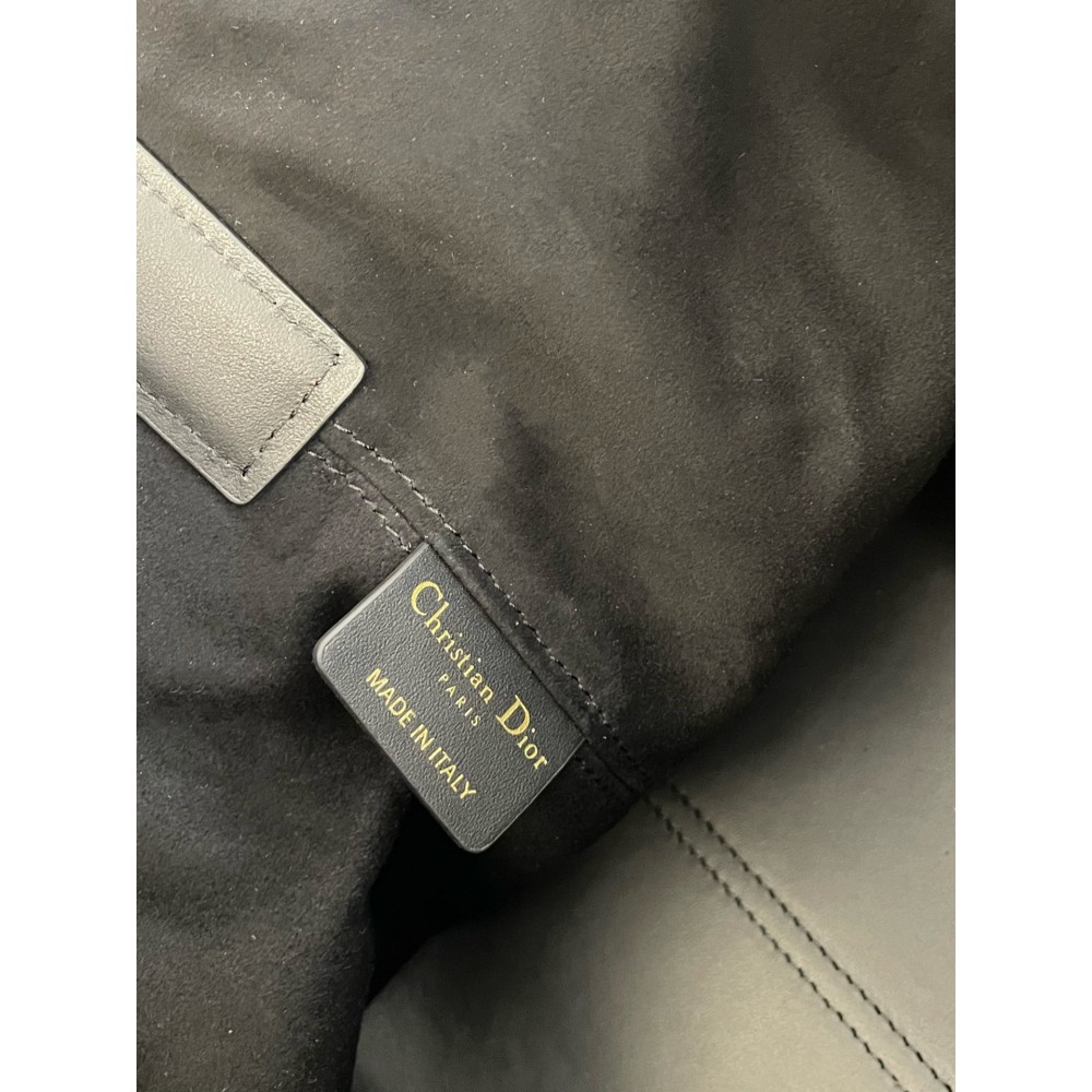 Dior Medium Toujours Bag 28.5 x 21.5 x 19 cm Bags