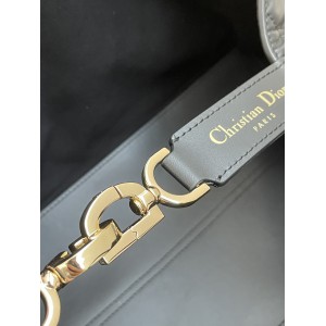 Dior Medium Toujours Bag 28.5 x 21.5 x 19 cm Bags