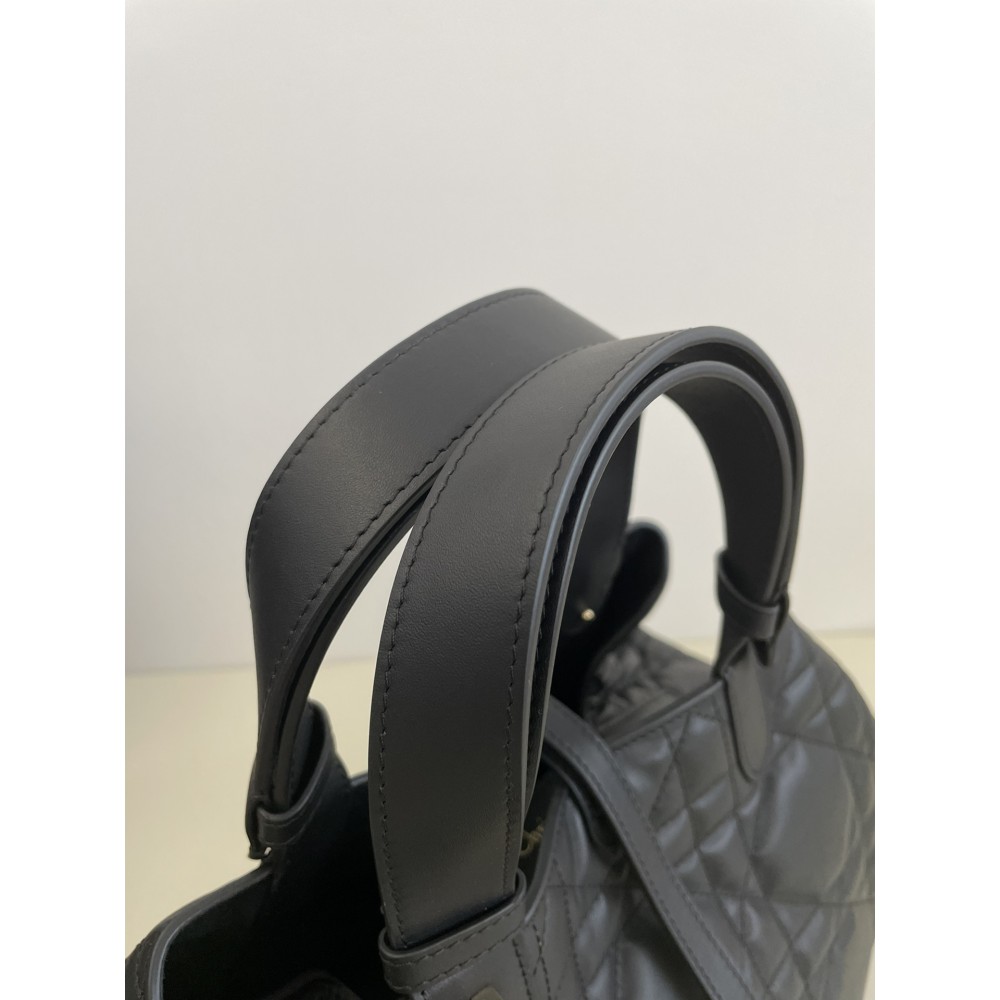 Dior Medium Toujours Bag 28.5 x 21.5 x 19 cm Bags