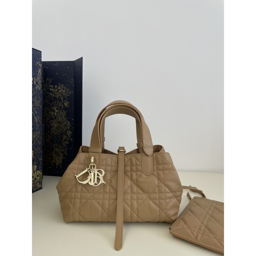 Dior Small Toujours Bag 23 x 14 x 12 cm Bags