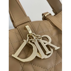Dior Small Toujours Bag 23 x 14 x 12 cm Bags