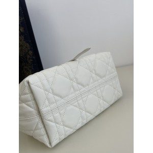 Dior Small Toujours Bag 23 x 14 x 12 cm Bags