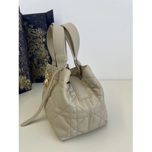 Dior Small Toujours Bag 23 x 14 x 12 cm Bags