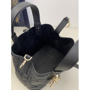 Dior Small Toujours Bag 23 x 14 x 12 cm Bags