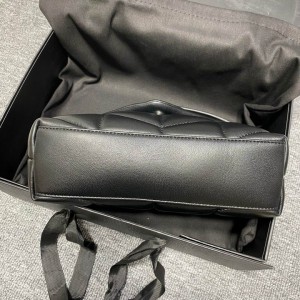 Ysl TOY PUFFER IN LAMBSKIN 23x15.5x8.5cm 