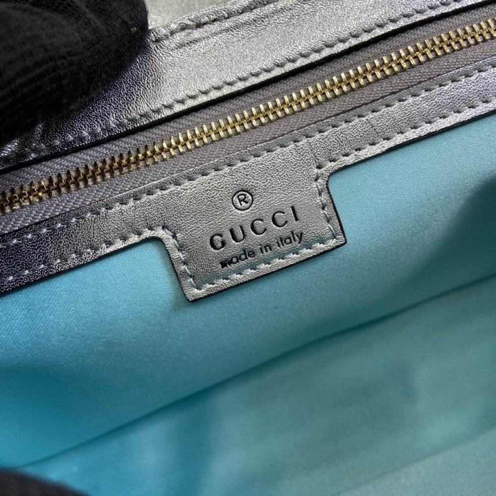 Gucci marmont 26cm iridescent blue Bags