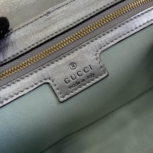 Gucci marmont 26cm iridescent green Bags