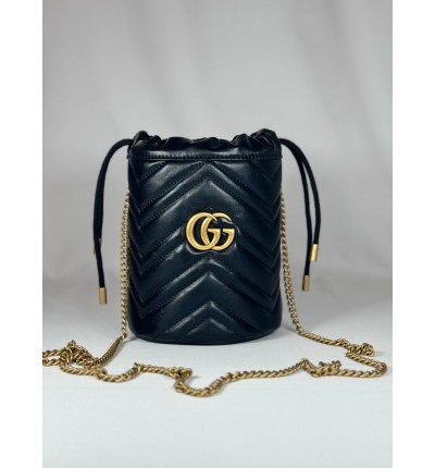 Gucci marmont mini bucket bag 19x17cm black