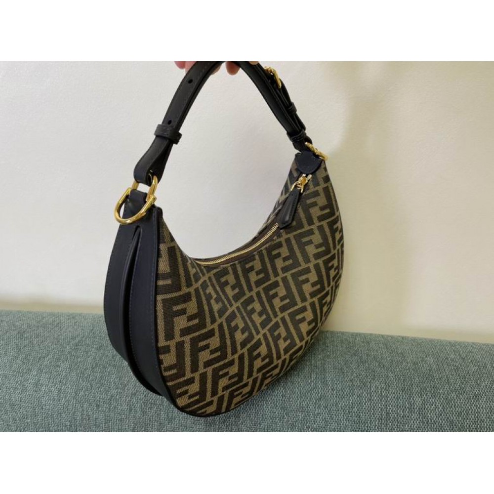 Fendi graphy 29x24.5x10cm Bags