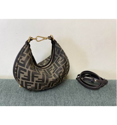 Fendi graphy 20x13x7.5cm