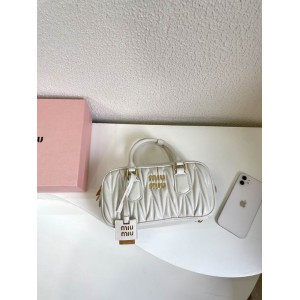 Miu Miu bowling bag 23x105x7cm nude Bags