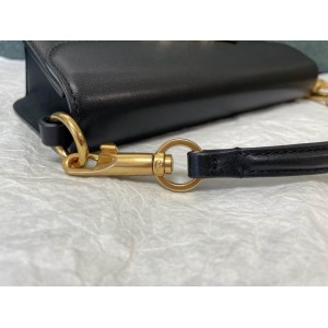 Valentino loco shoulder bag 27x13 black leather 100% Bags