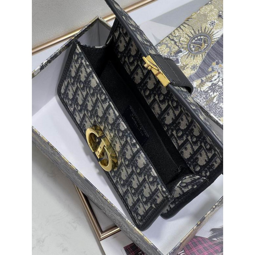 Dior montaigne 21.5cm Bags