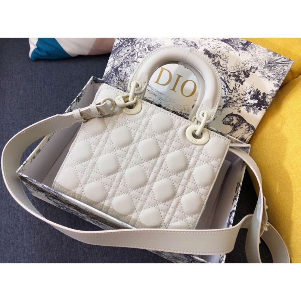 Dior lady ultramatte leather 20x16.5 cm white Bags