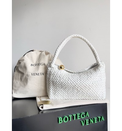 Bottega veneta Tosca shoulder bag 27x18cm