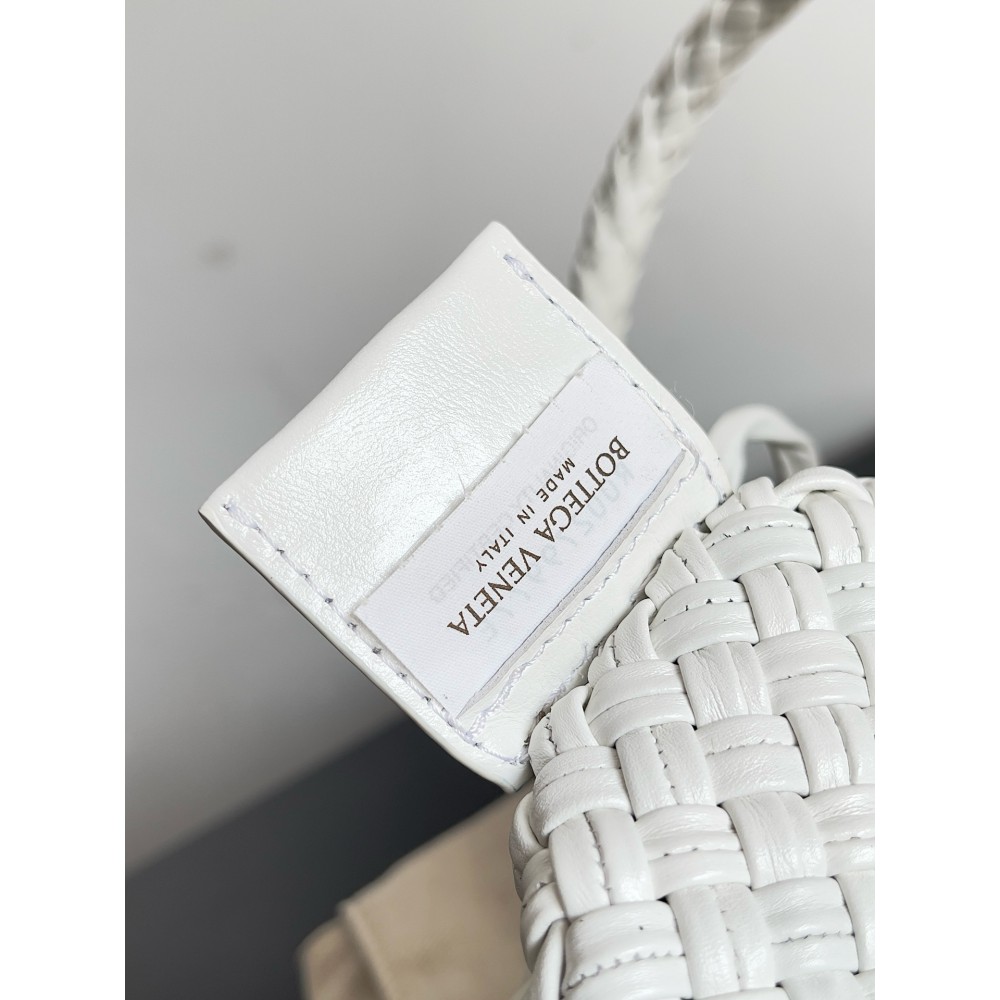 Bottega veneta Tosca shoulder bag 27x18cm Bags