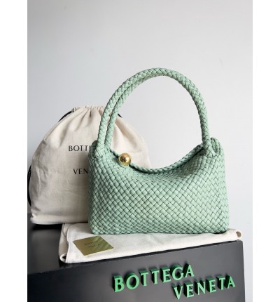Bottega veneta Tosca shoulder bag 27x18cm