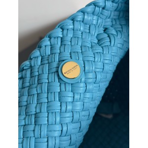 Bottega veneta Tosca shoulder bag 27x18cm Bags