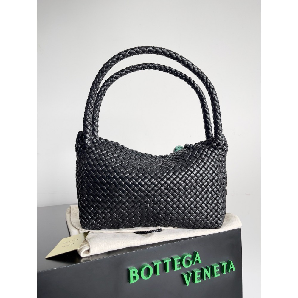 Bottega veneta Tosca shoulder bag 27x18cm small pearl Bags